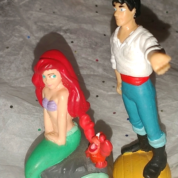 Walt Disney Co. Little Mermaid figures. - Picture 5 of 5